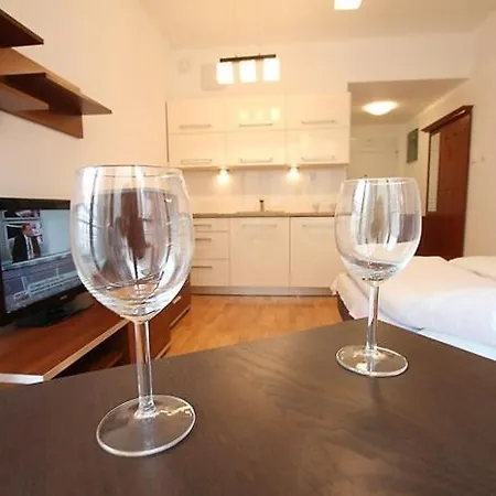 Parkside Old Town Apart-hotel