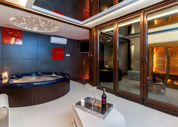 Parkside Old Town Aparthotel