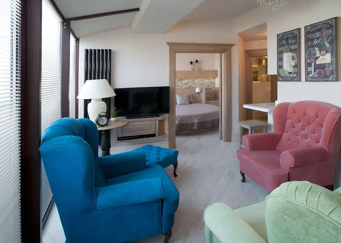 Parkside Old Town 4*