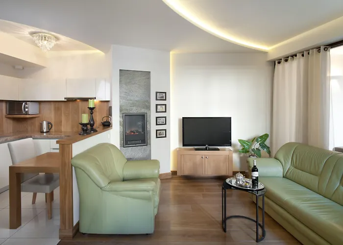 Апарт-отель Parkside Old Town 4*