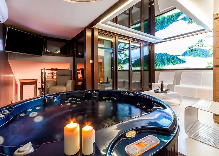 Апарт-отель Parkside Old Town