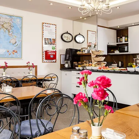 Parkside Old Town Aparthotel 4*