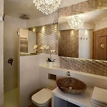 Apart Otel Parkside Old Town 4*
