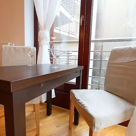 Hotel apartamentowy Parkside Old Town