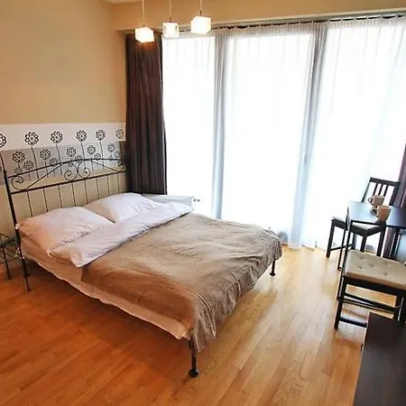 Hotel apartamentowy Parkside Old Town 3*