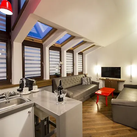 Hotel apartamentowy Parkside Old Town